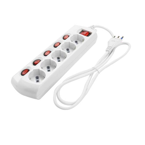 MULTIPRESA CON INTERRUTTORE CONTROLLABILLE SINGOLARMENTE