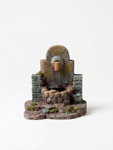 FONTANA IN RESINA CON SECCHIO