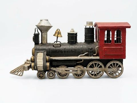 LOCOMOTIVA IN METALLO