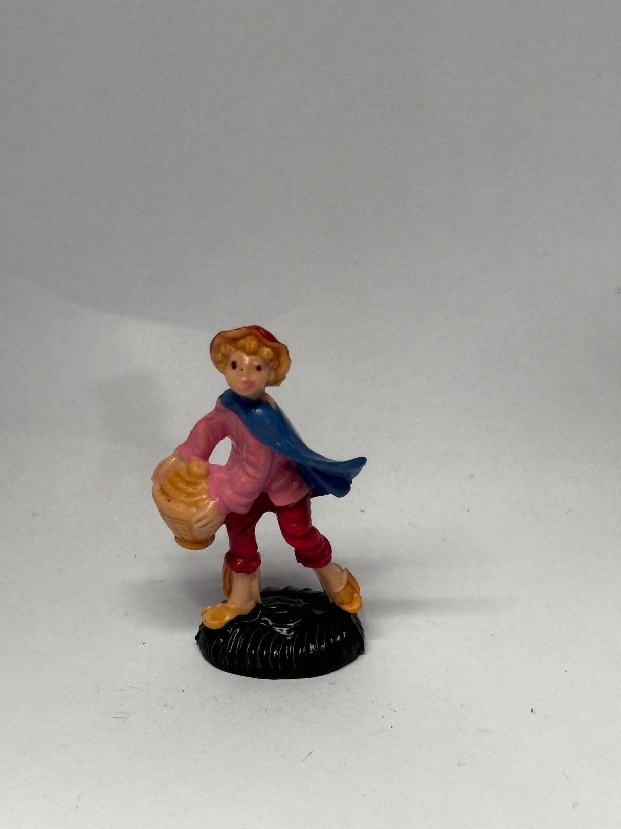 UOMO CON FIASCO CM 4