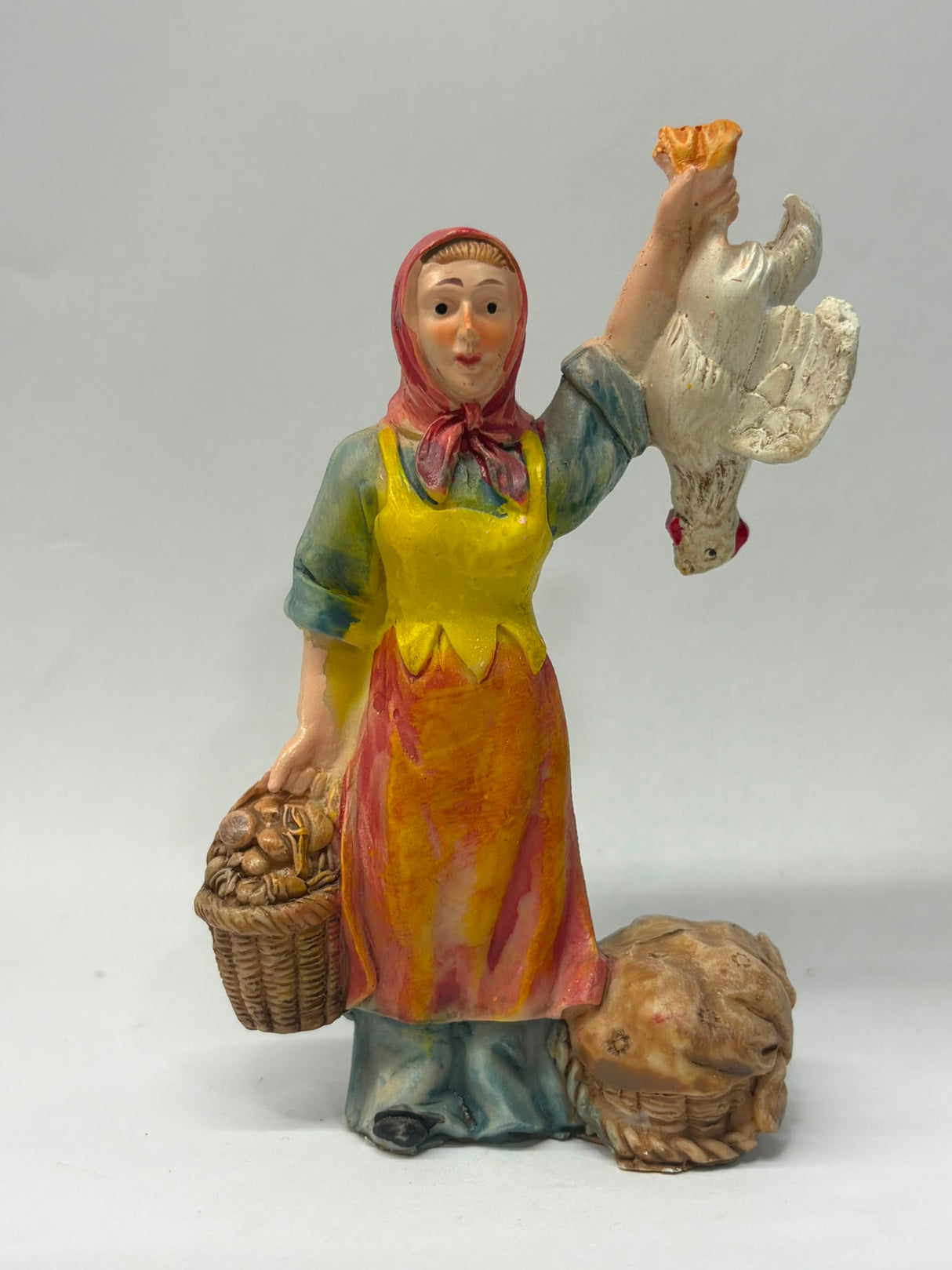 CONTADINA CON GALLINE CM 10