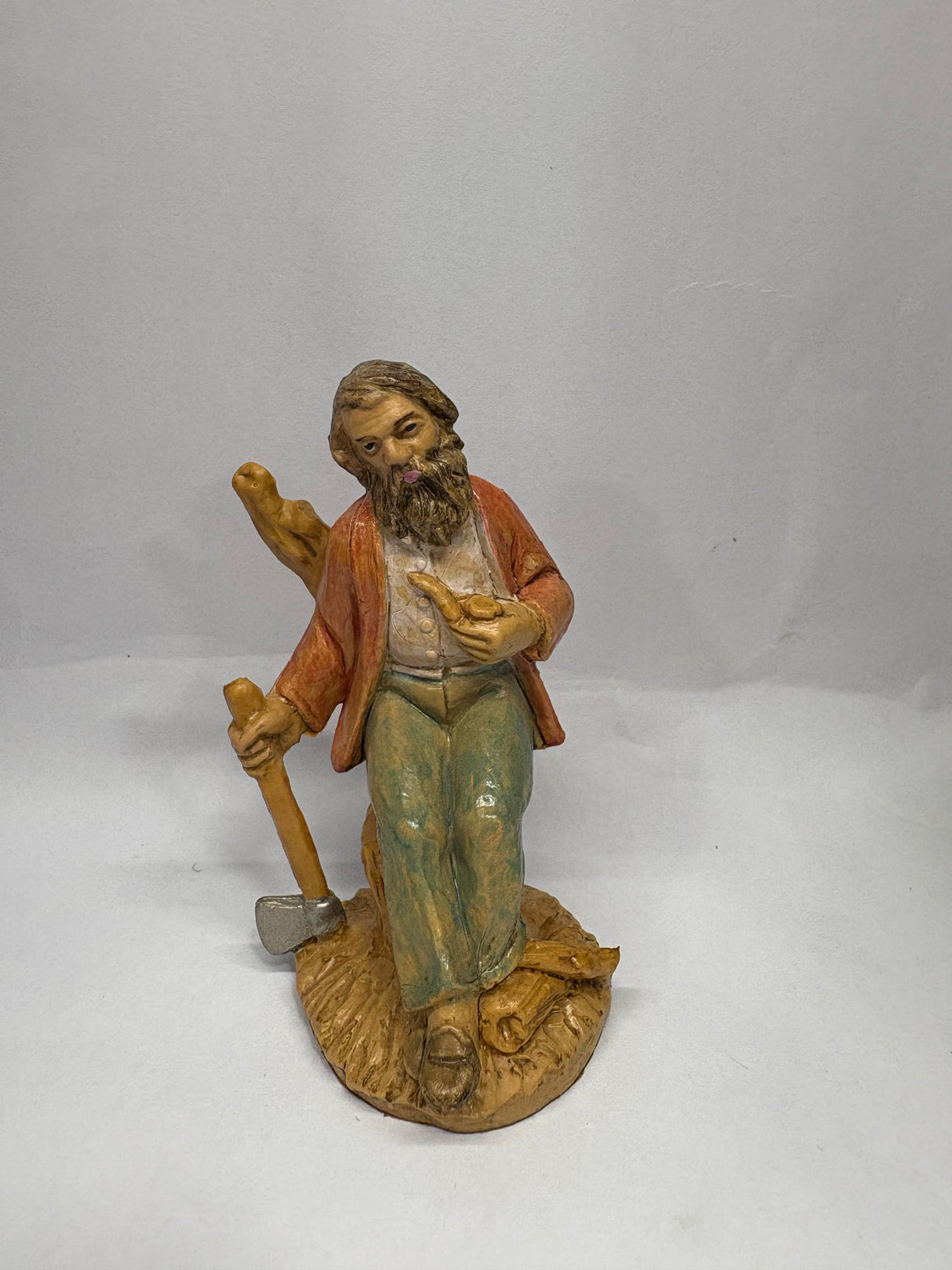 PASTORE SEDUTO CON PIPA CM 10