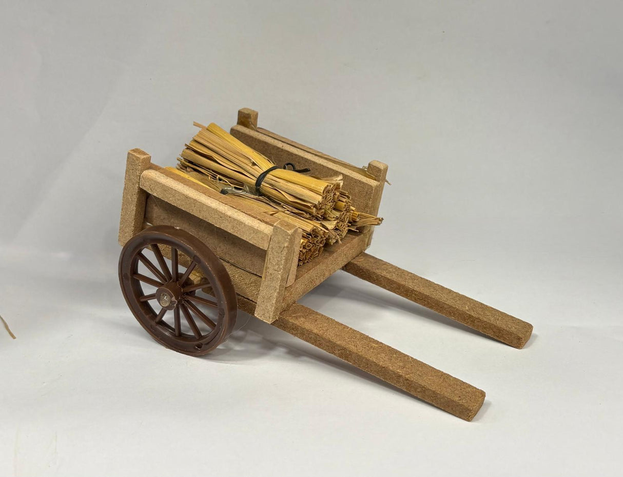 CARRETTO CON SACCHI O PAGLIA