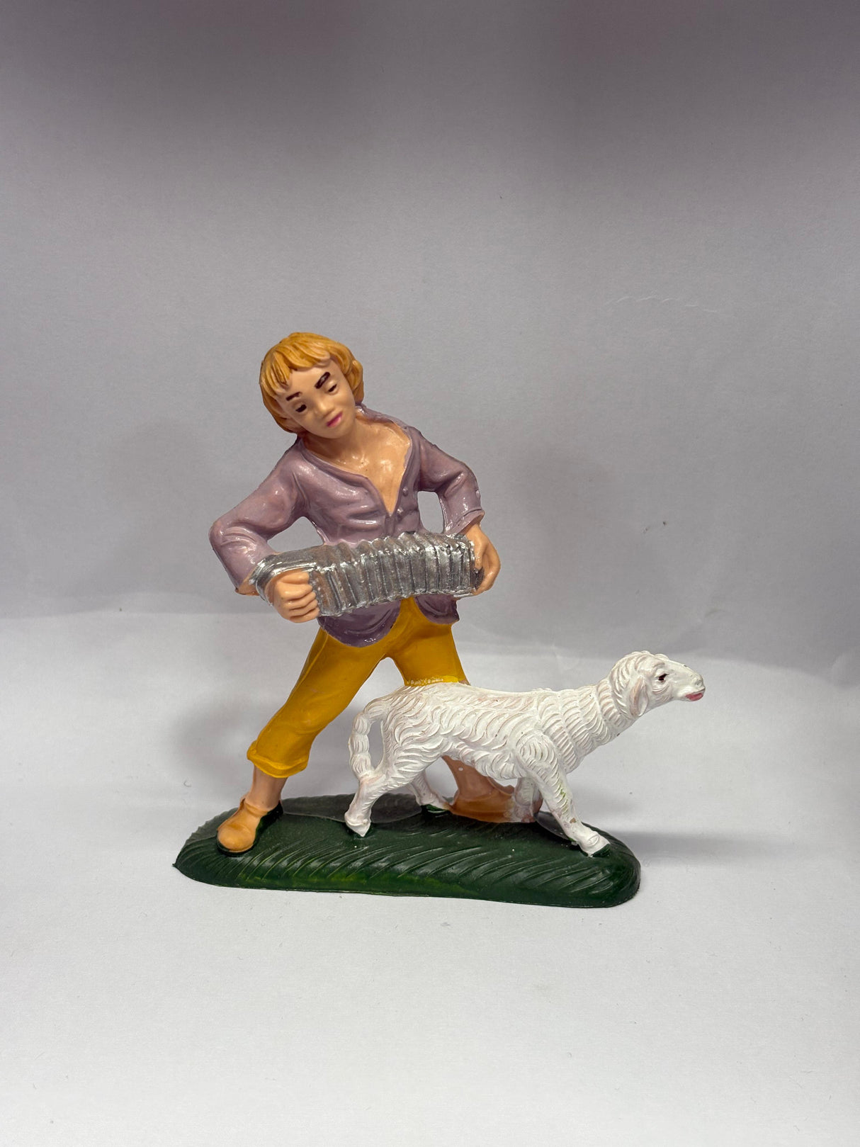 PASTORE CON FISARMONICA CM 10