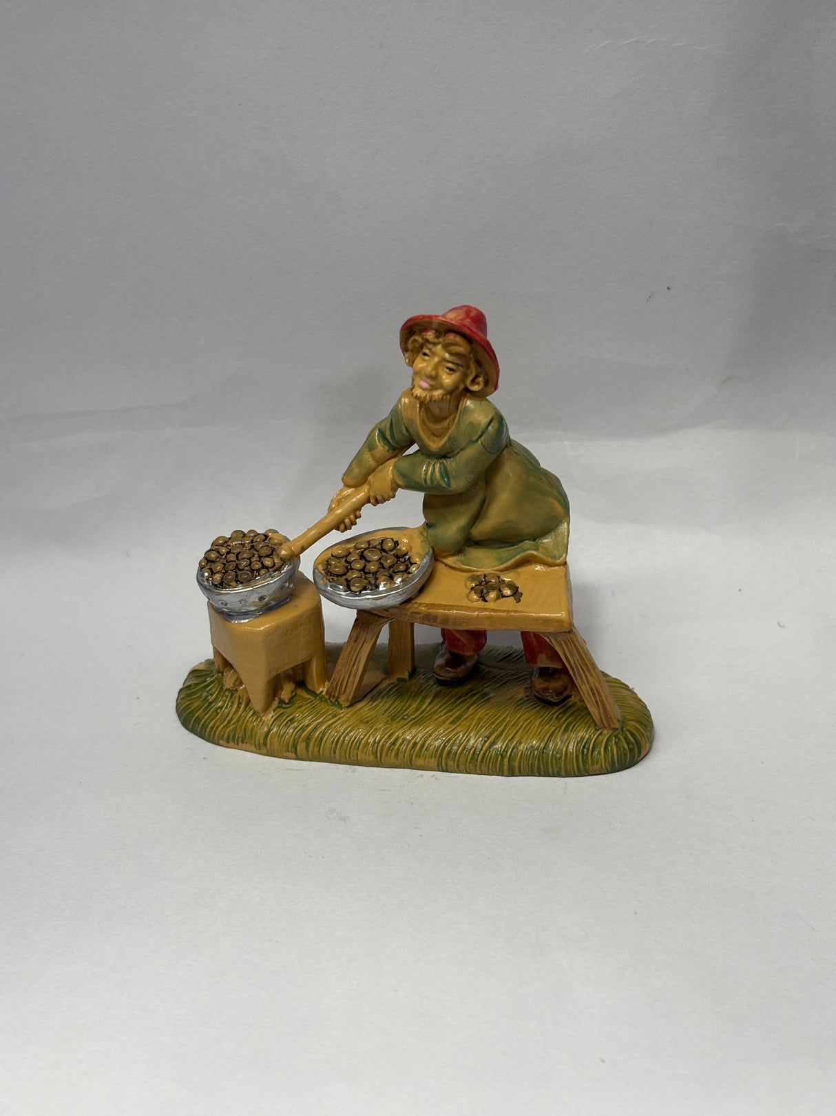 UOMO CHE CUCINA CM 8.2