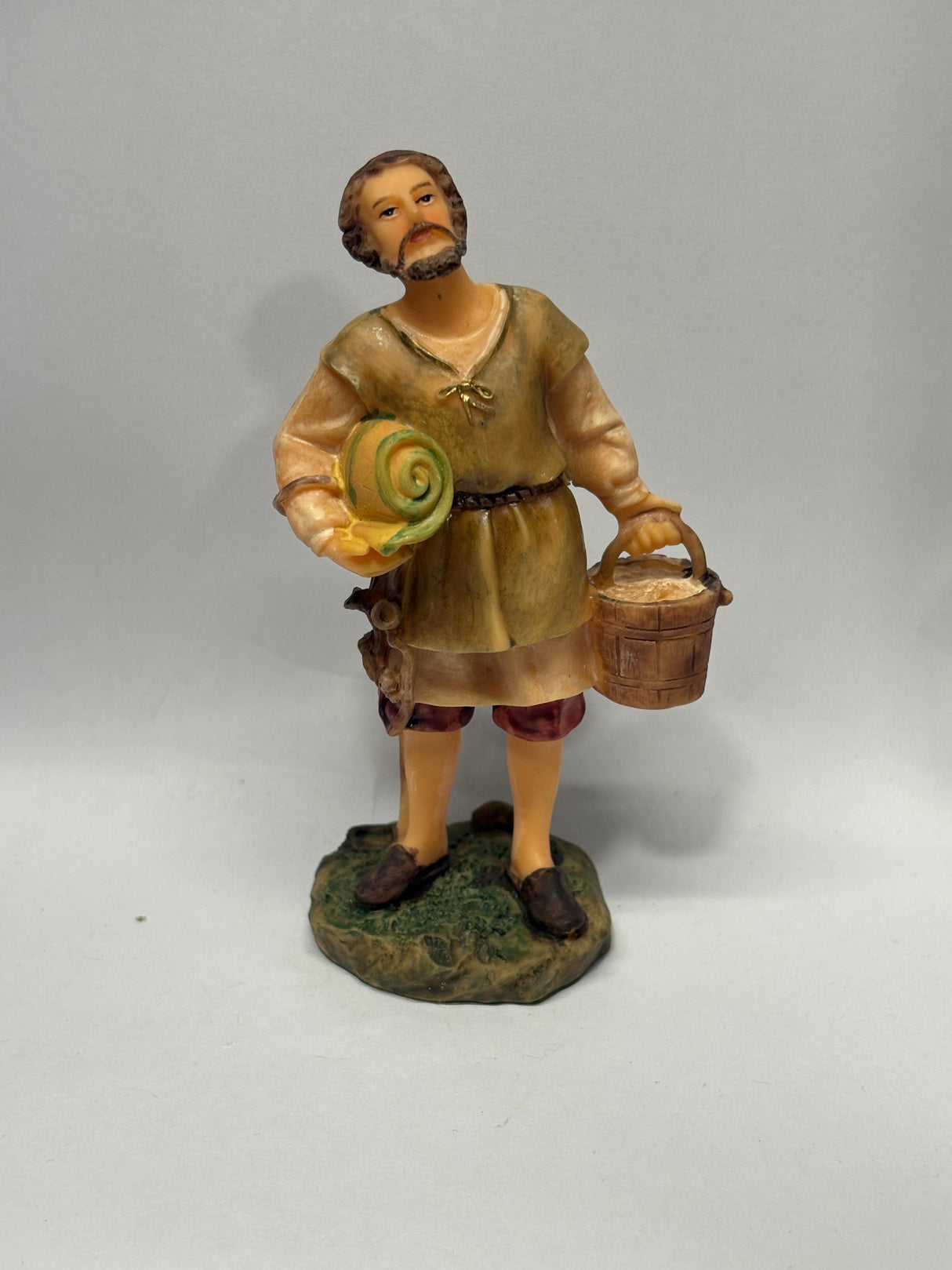 PASTORE CON SECCHIO E COPERTA CM 12