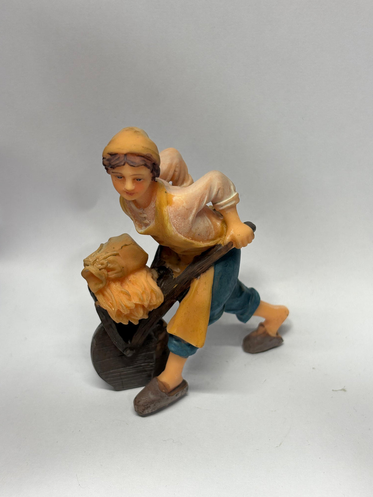 RAGAZZO CON CARRETTO CM 12