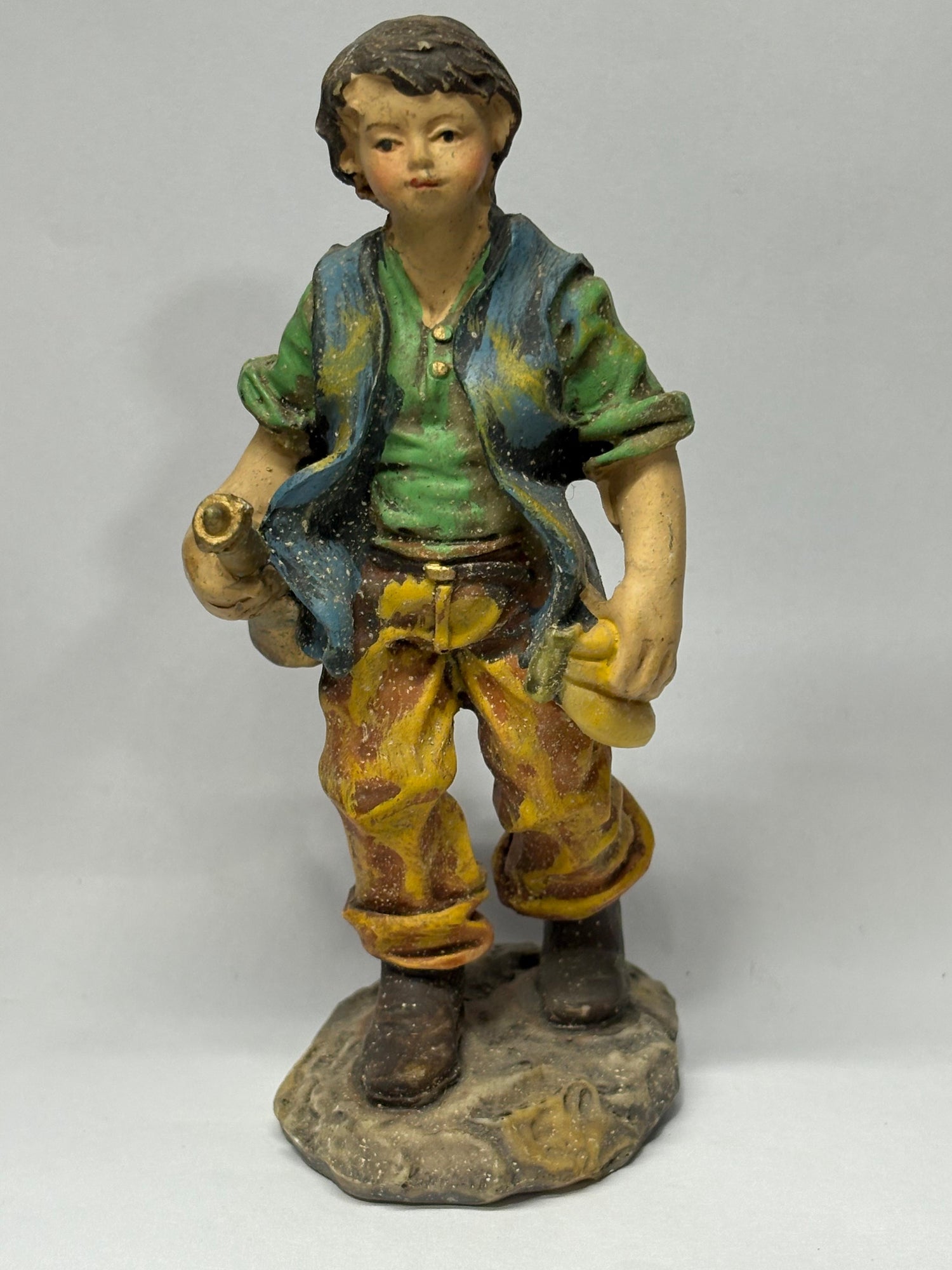 RAGAZZO CON FLAUTO E BANANE CM 12