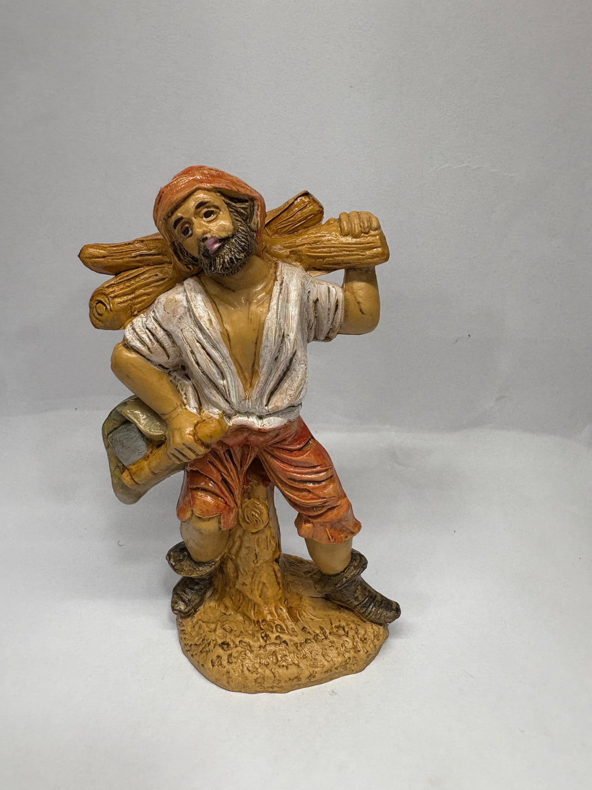 PASTORE CON TRONCHI CM 10