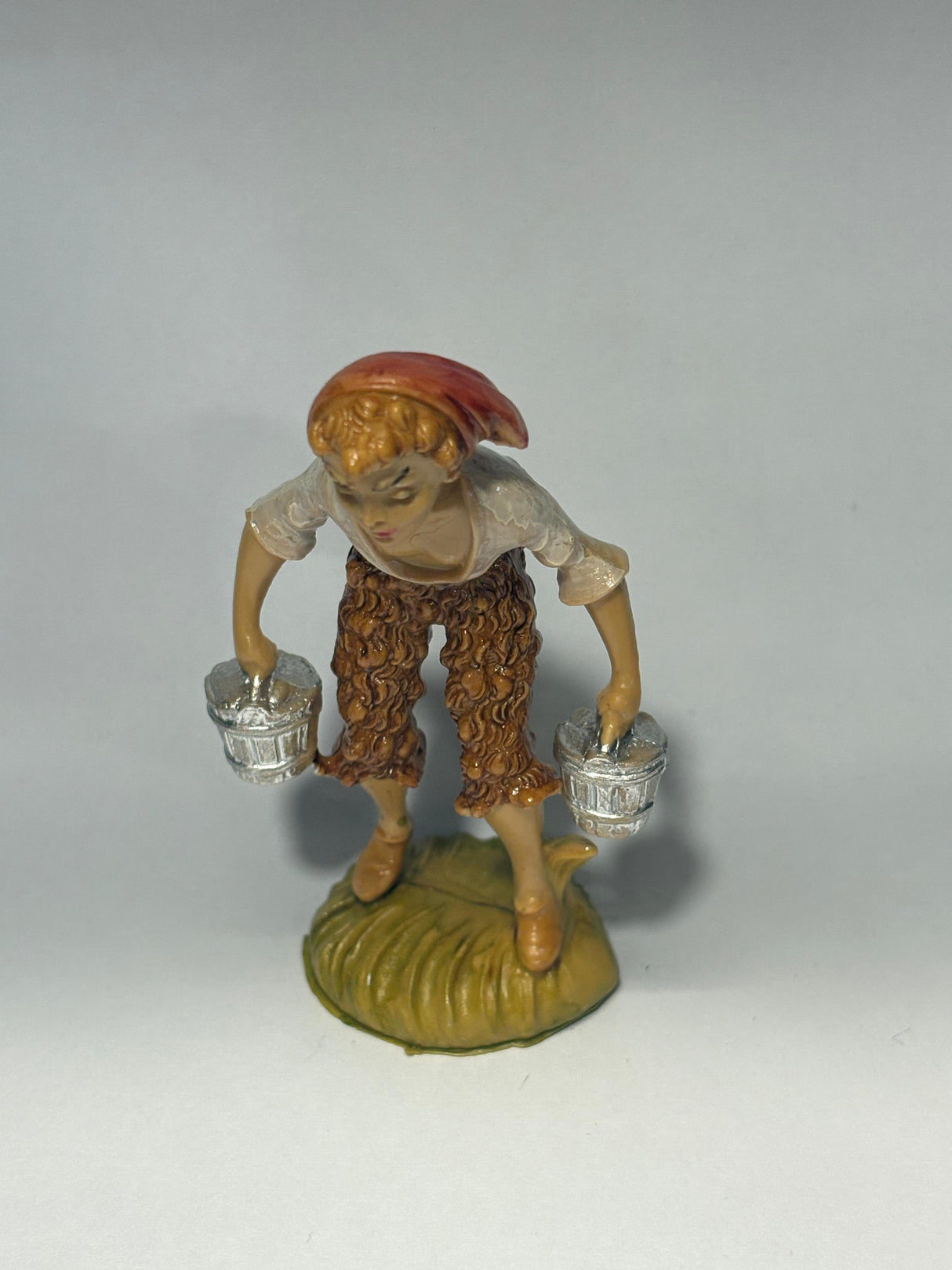 UOMO CON SECCHI CM 8.2