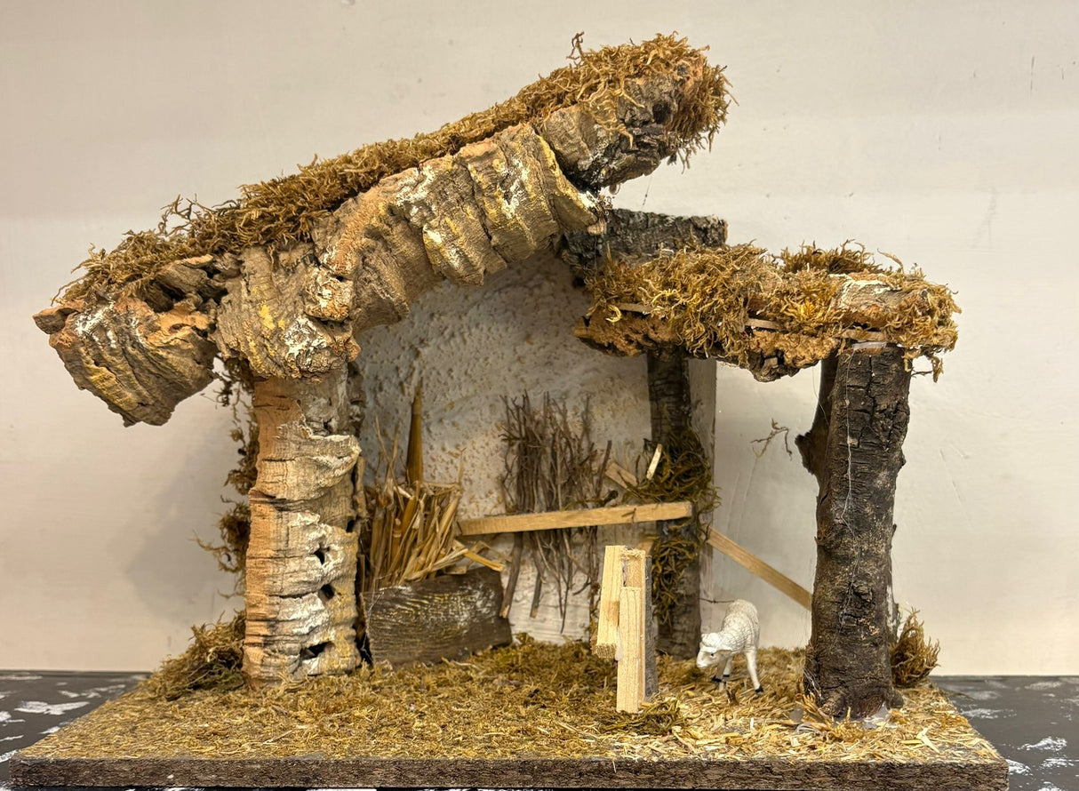 CAPANNA CON PECORA 0765