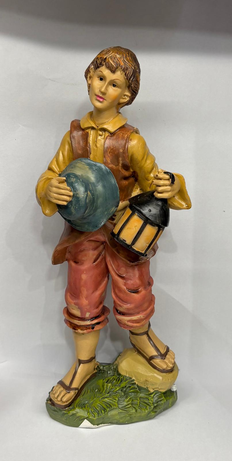 UOMO CON LANTERNA CM25